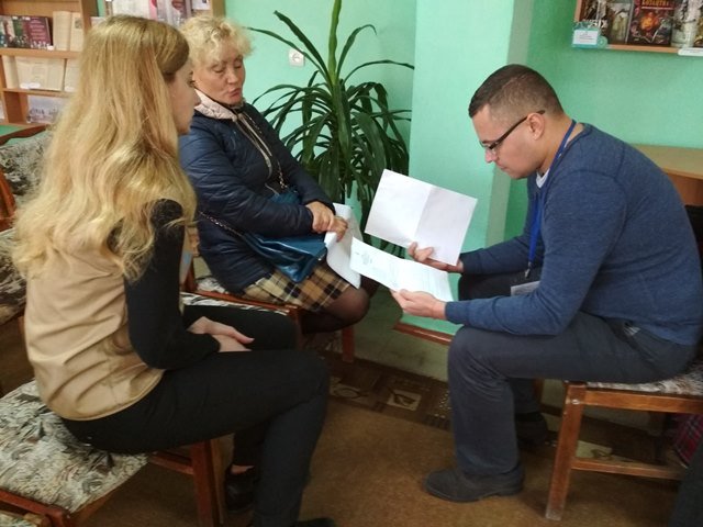 На Дніпропетровщині надають правову підтримку ВПО у рамках спільного проекту УФСІ та БФ «Право на захист»