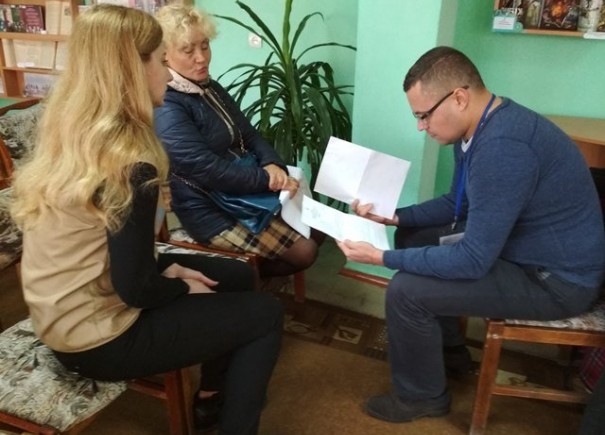 На Дніпропетровщині надають правову підтримку ВПО у рамках спільного проекту УФСІ та БФ «Право на захист»